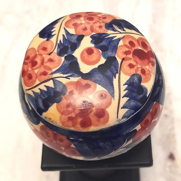 Vintage Sorrento Ceramic Hand Painted Floral Footed Jar - Picture 8 of 11